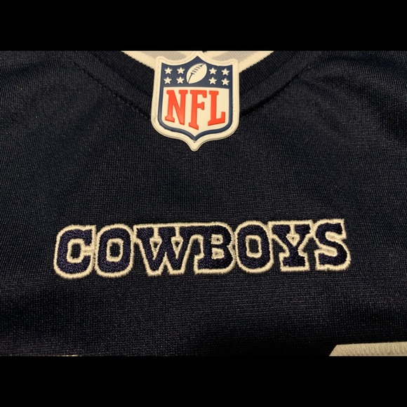 NEW Dez Bryant Cowboys NFL stitched Jersey NWT. - Picture 5 of 8